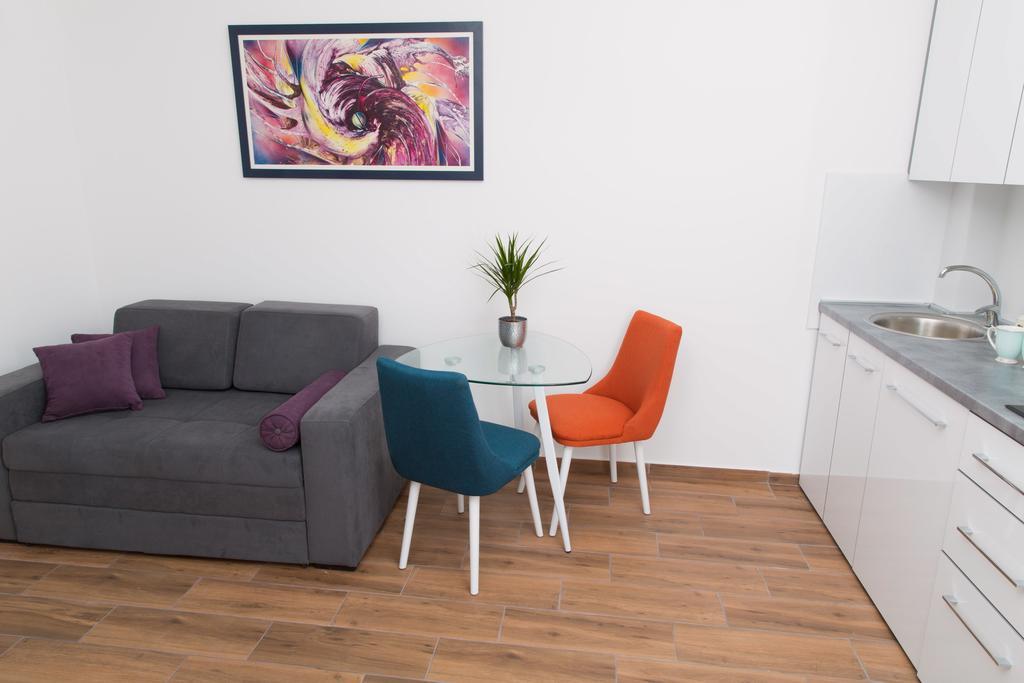 Apartment Koral ルマ エクステリア 写真